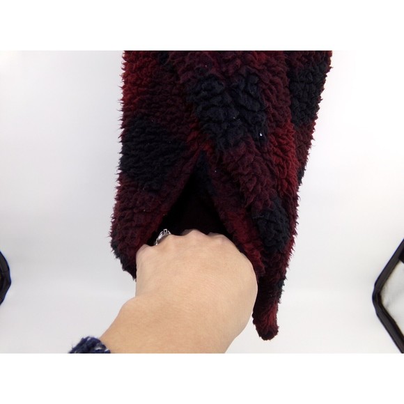 Alpine Design Plaid Sherpa Size S red and black lumber Jack Style buffalo plaid - Picture 4 of 10